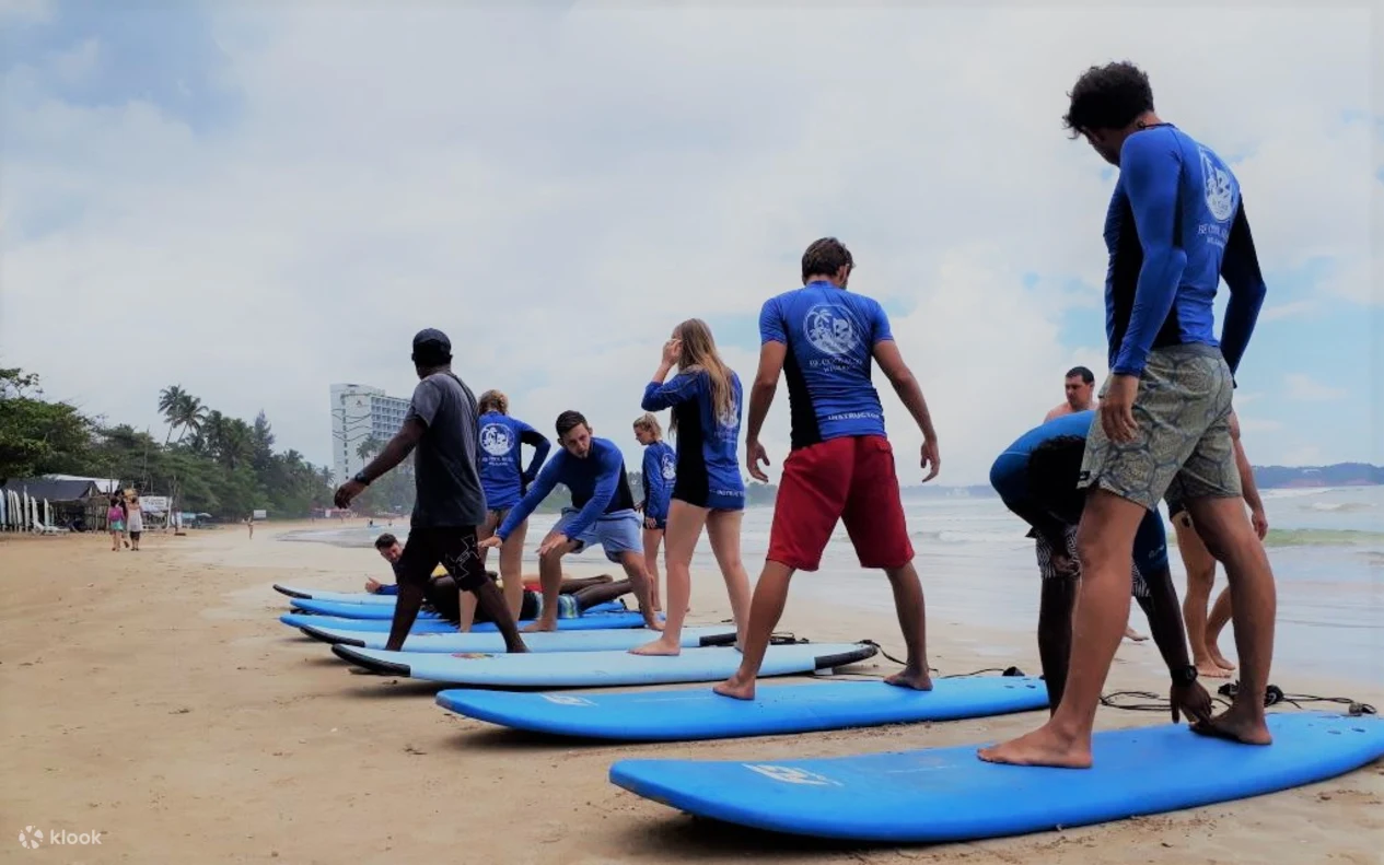 surfing lessons weligama